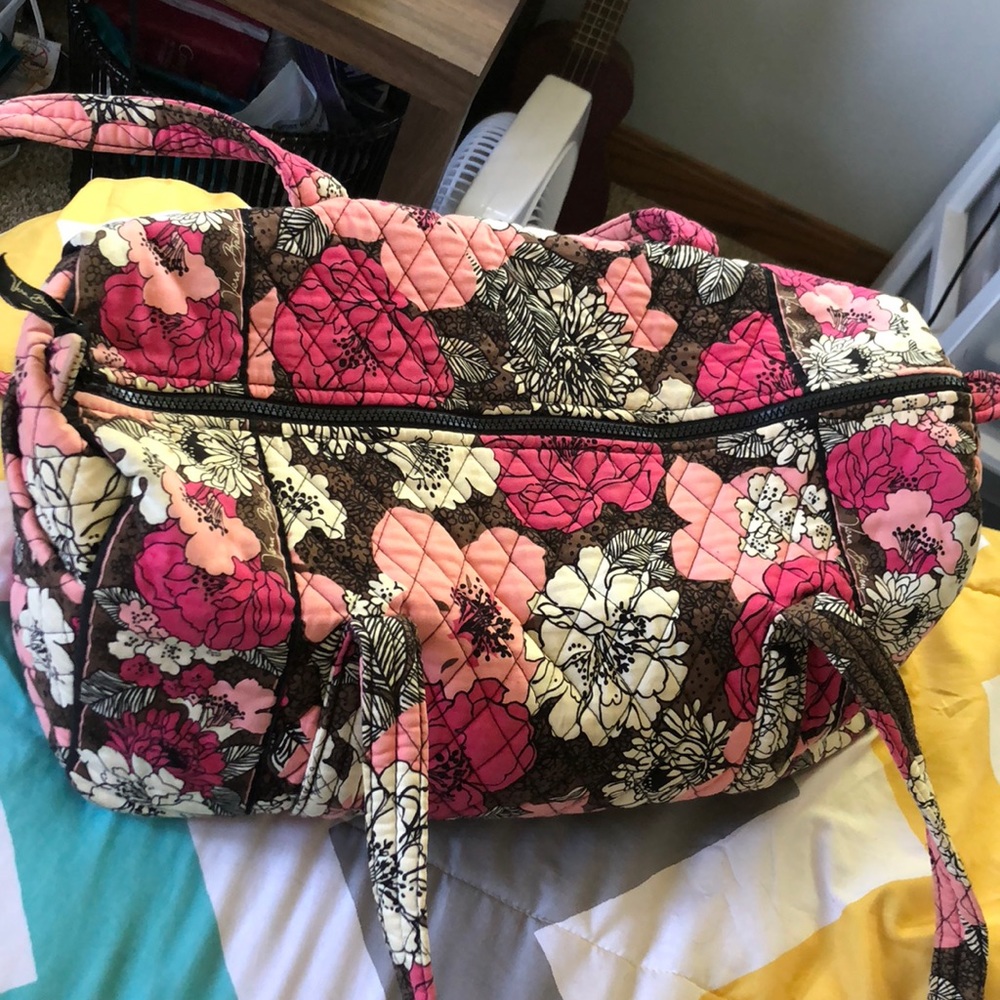 VERA BRADLEY DUFFEL